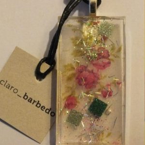 pendentes-em-resina-claro-barbedo-04